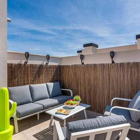 La Zenia Cocoon - Luxury Penthouse With Jacuzzi, 2 Pools, Indoor Heated Pool, Sauna, Gym, Playstation Apartment Dehesa de Campoamor  Exterior photo