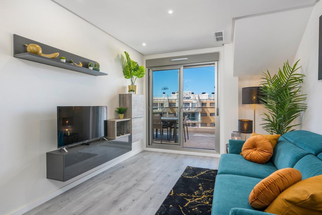 La Zenia Cocoon - Luxury Penthouse With Jacuzzi, 2 Pools, Indoor Heated Pool, Sauna, Gym, Playstation Apartment Dehesa de Campoamor  Exterior photo