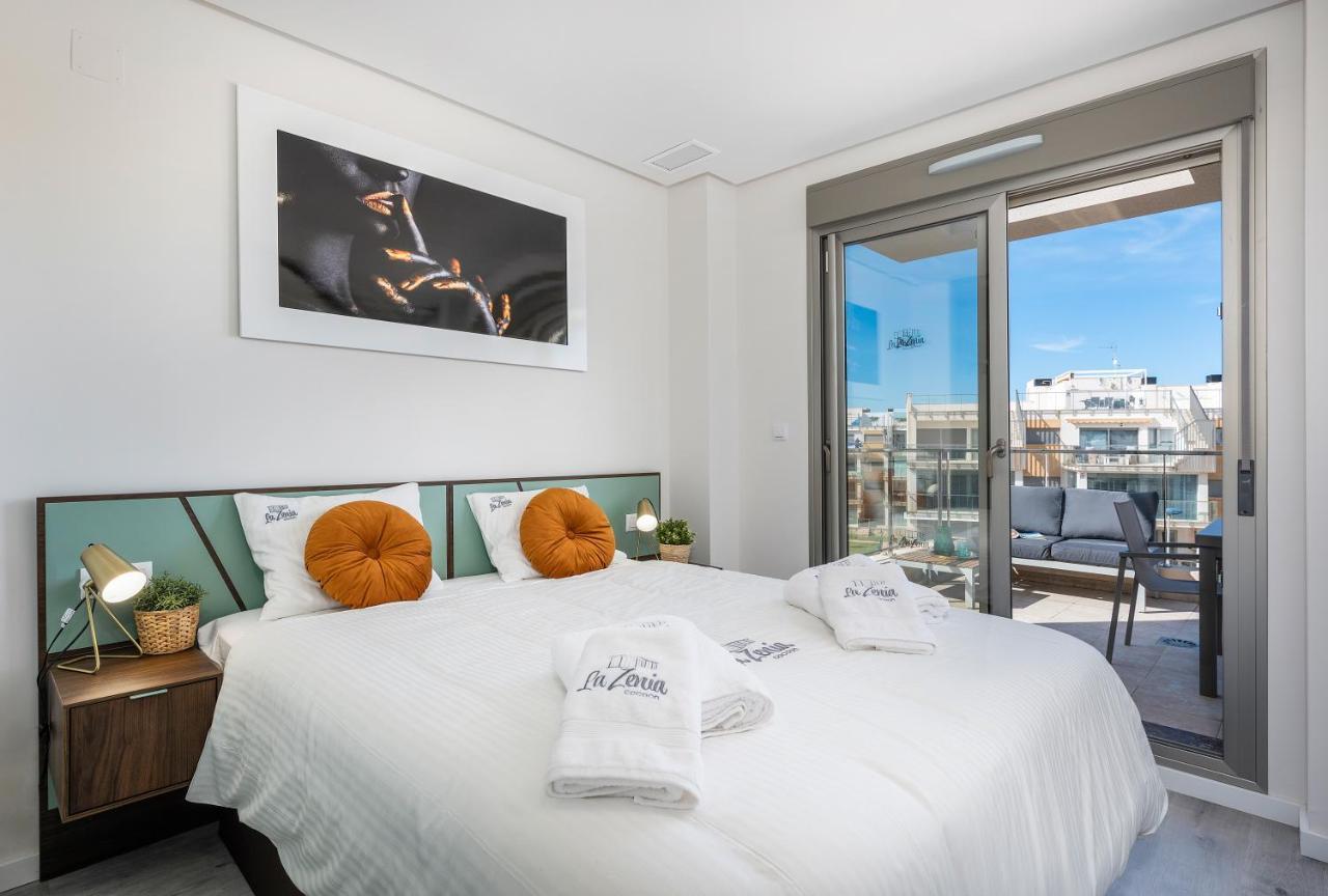 La Zenia Cocoon - Luxury Penthouse With Jacuzzi, 2 Pools, Indoor Heated Pool, Sauna, Gym, Playstation Apartment Dehesa de Campoamor  Exterior photo