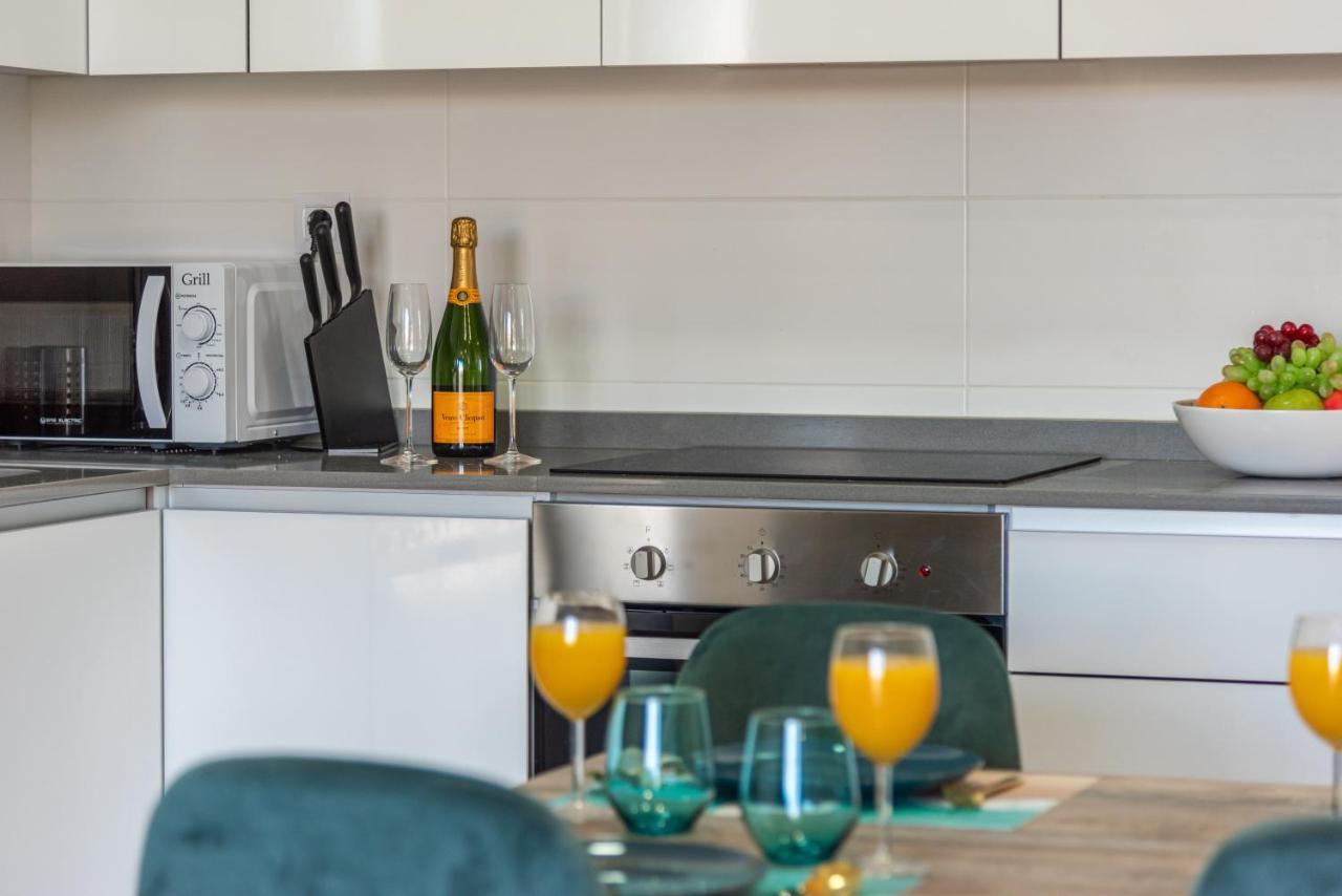 La Zenia Cocoon - Luxury Penthouse With Jacuzzi, 2 Pools, Indoor Heated Pool, Sauna, Gym, Playstation Apartment Dehesa de Campoamor  Exterior photo